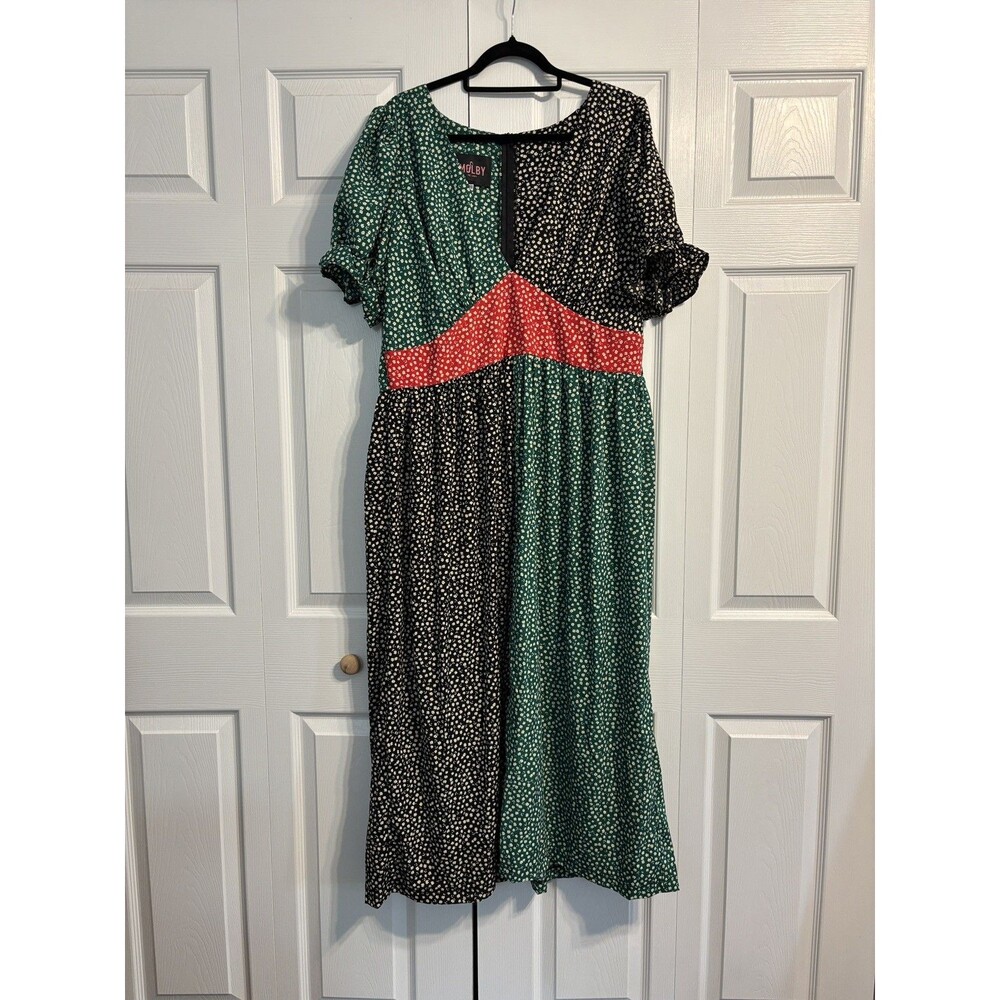 Molby The Label colorblock floral V Neck Puff Sleeve midi Dress Womens 20 green